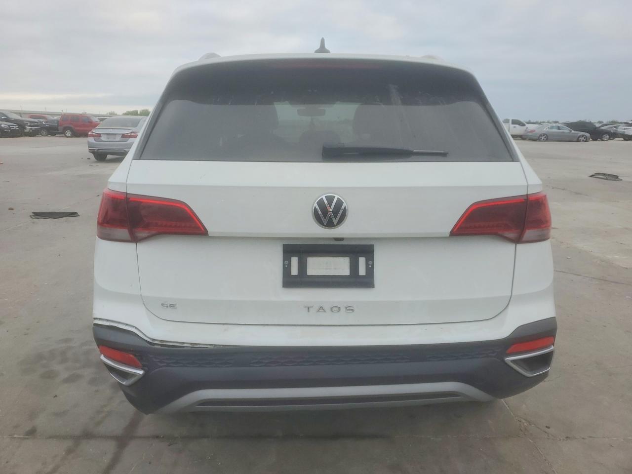 2024 Volkswagen Taos Se - zdjęcie 6