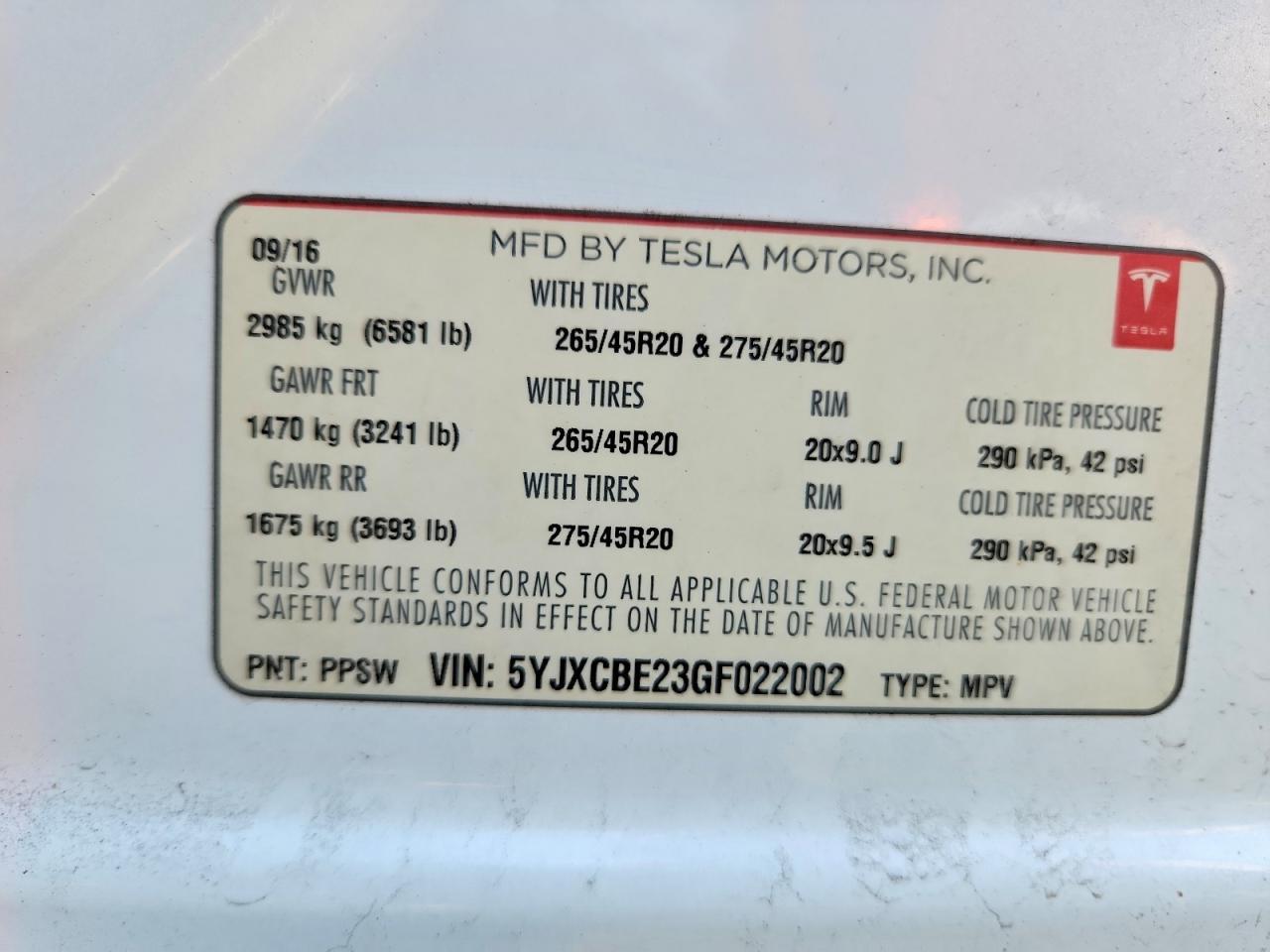 2016 Tesla Model X - zdjęcie 14