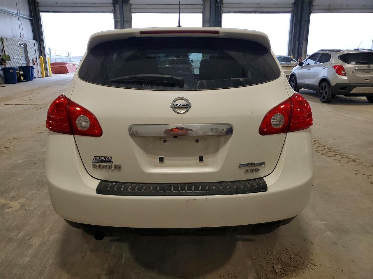 2013 Nissan Rogue S - zdjęcie 6