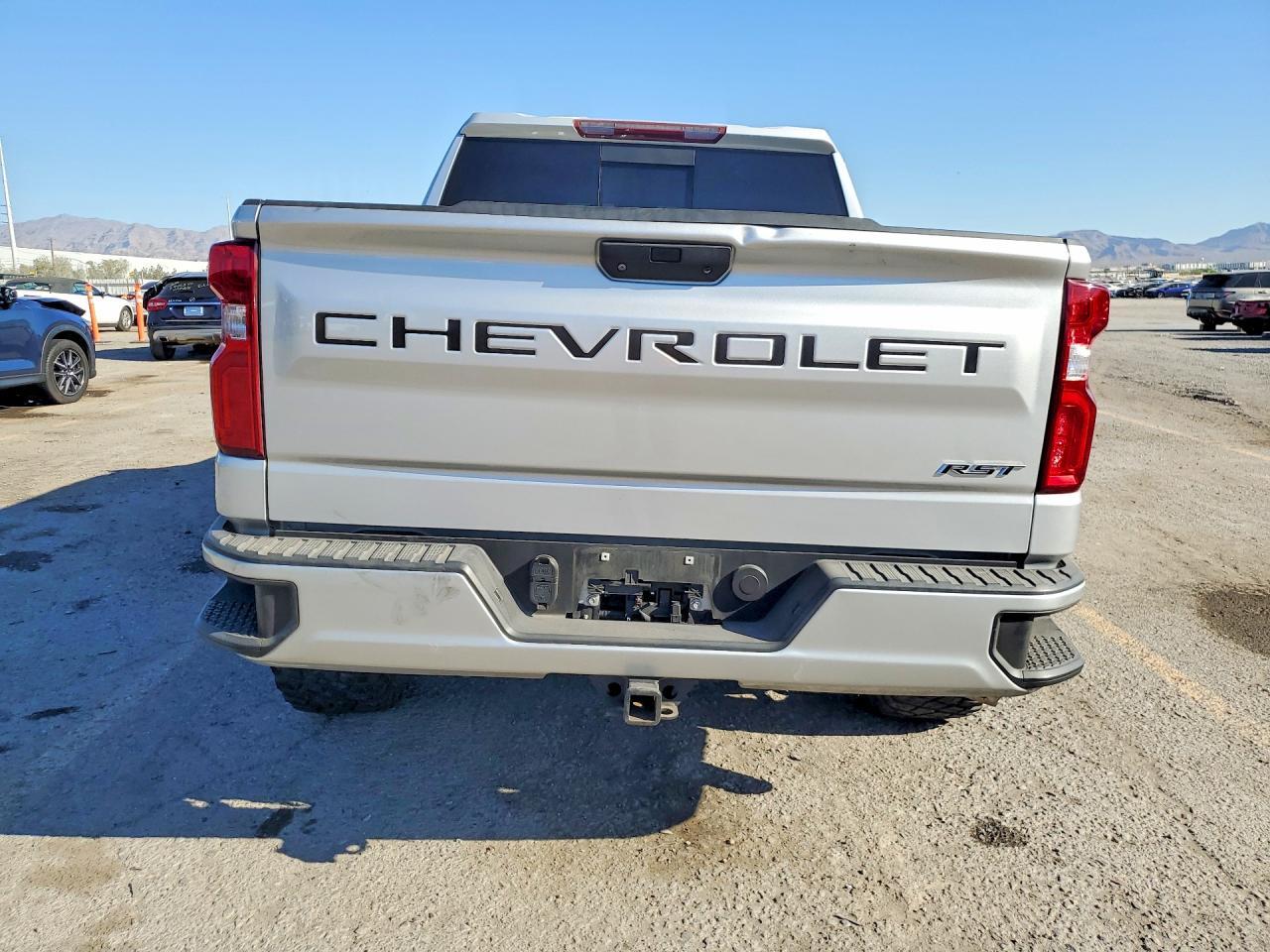 2020 Chevrolet Silverado C1500 Rst - zdjęcie 6