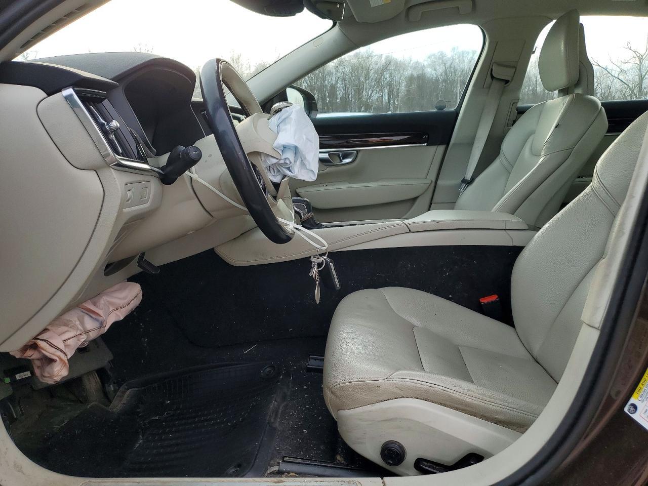 2018 Volvo S90 T5 Momentum - zdjęcie 7