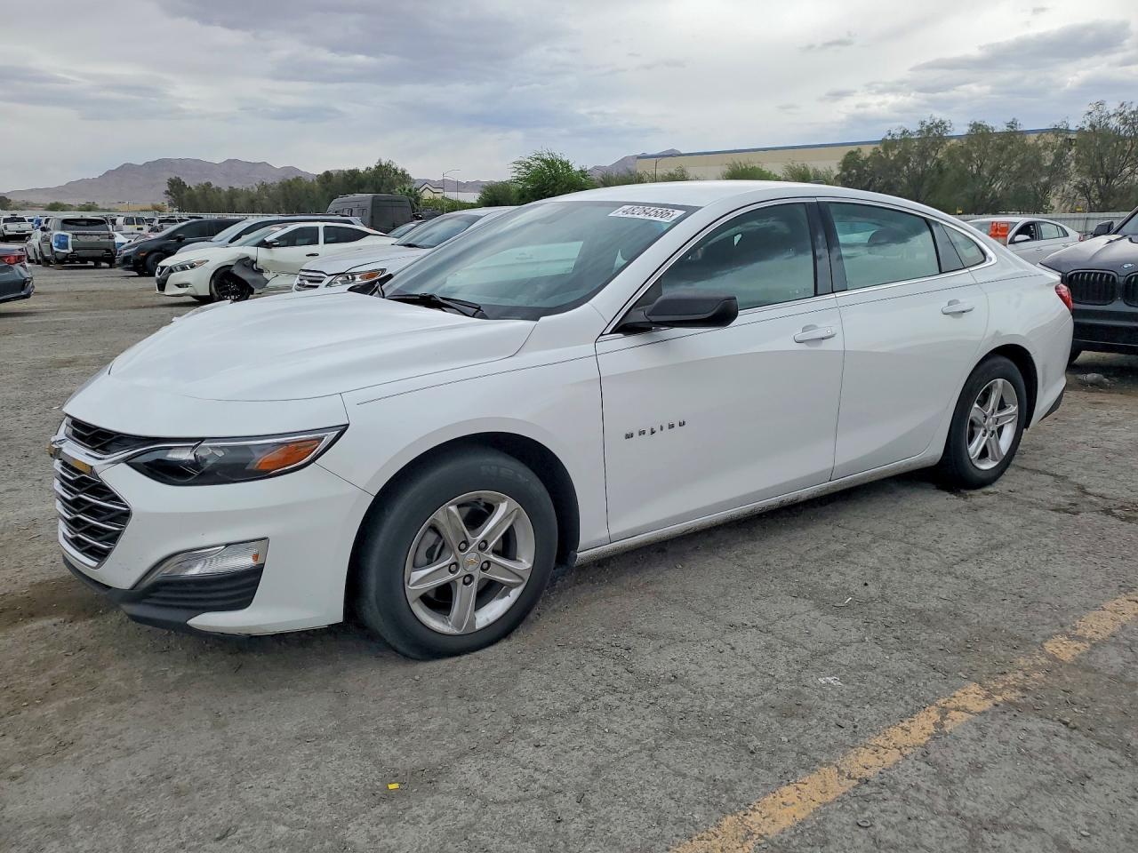 2022 Chevrolet Malibu Ls - zdjęcie główne