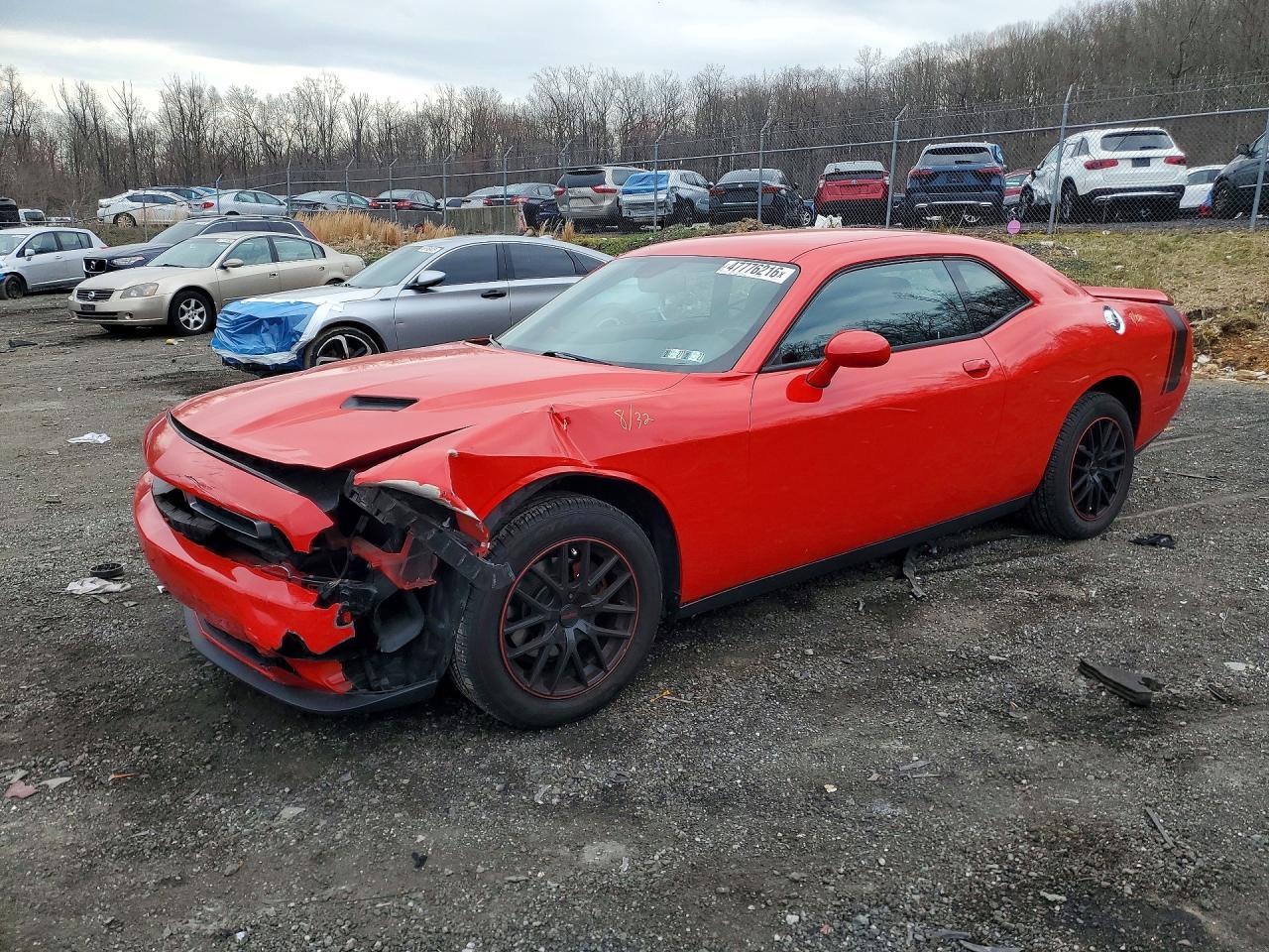 2016 Dodge Challenger Sxt - zdjęcie główne
