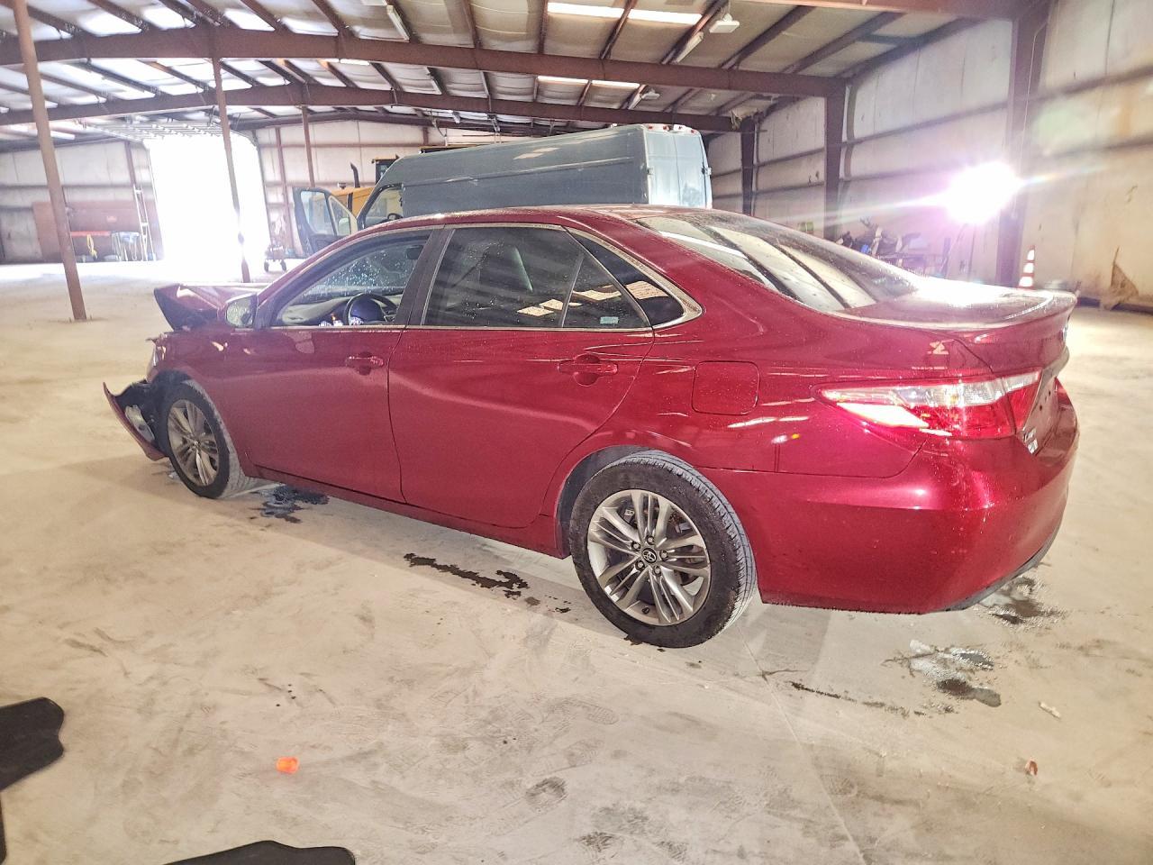 2017 Toyota Camry Se - zdjęcie 2