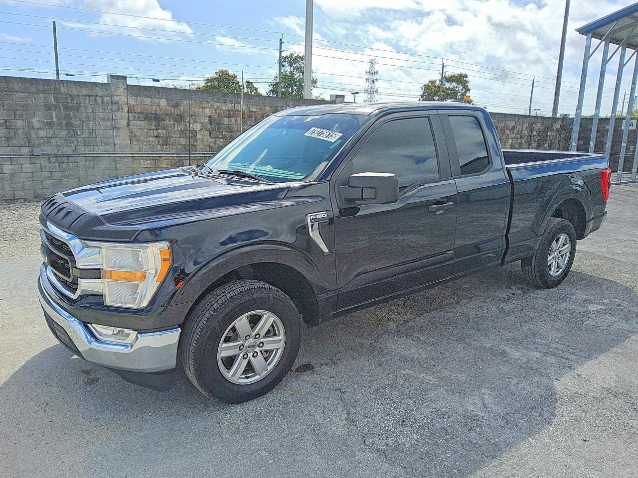 2021 Ford F150 Super Cab - zdjęcie główne
