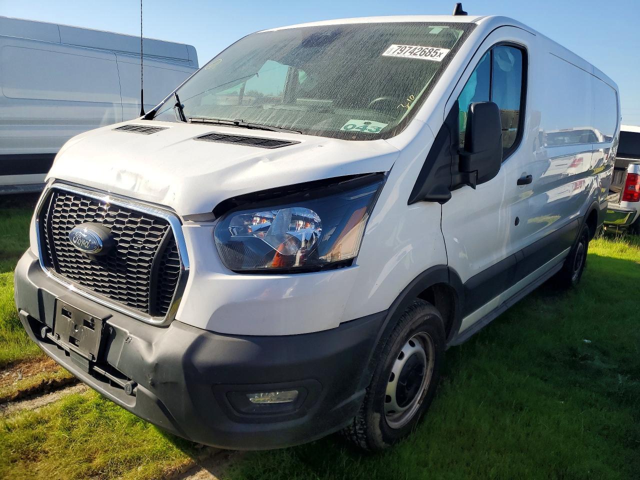 2022 Ford Transit T-150 - zdjęcie główne