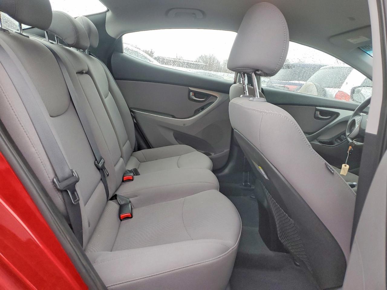 2016 Hyundai Elantra Se - zdjęcie 10