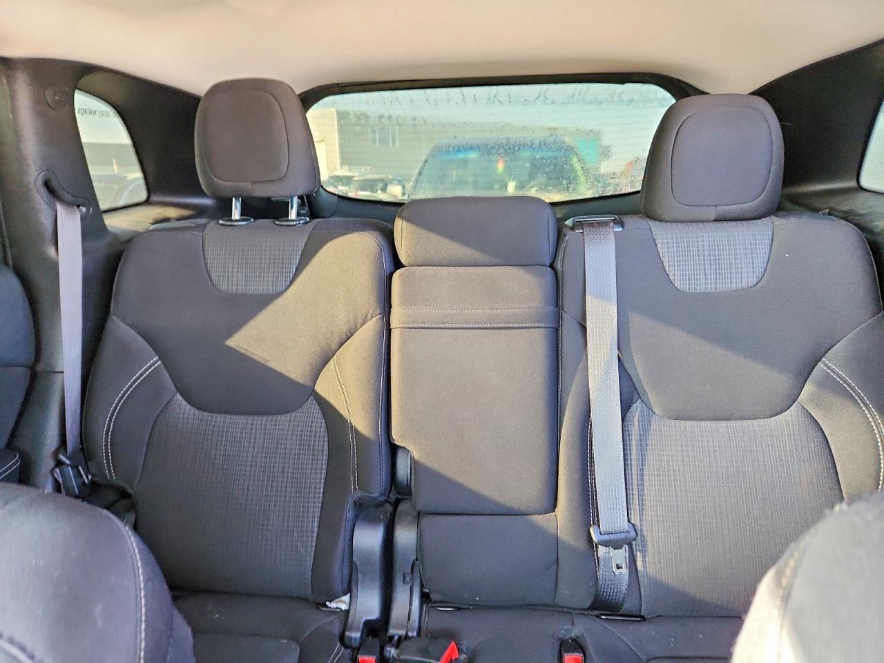2015 Jeep Cherokee North 4Dr 2 - zdjęcie 10
