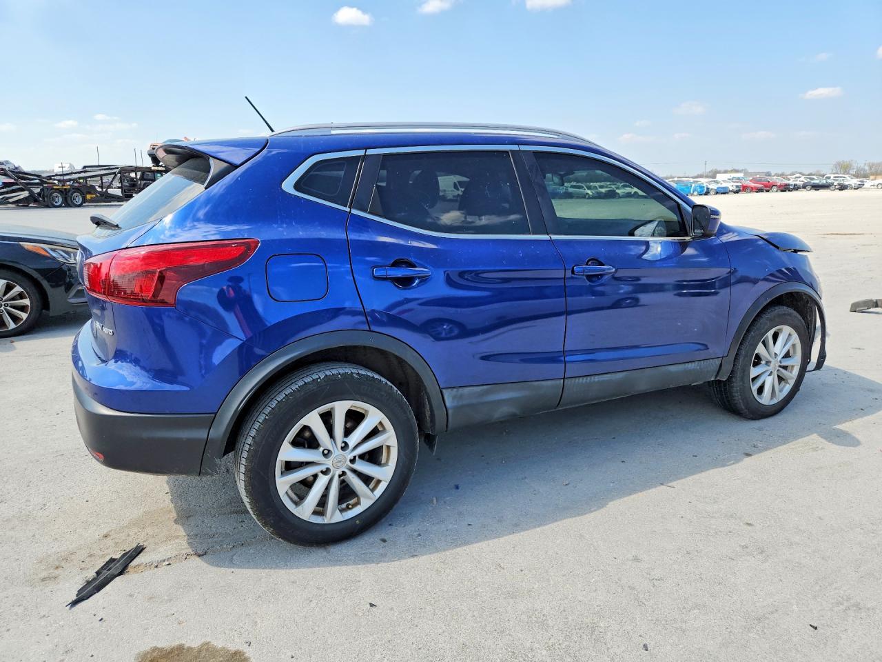 2018 Nissan Rogue Sport Sv - zdjęcie 3