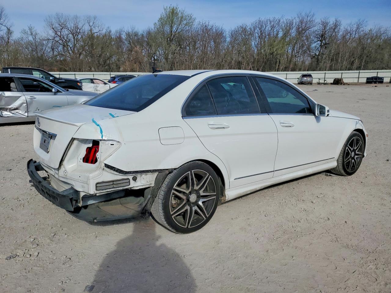 2014 Mercedes-Benz C 250 - zdjęcie 3