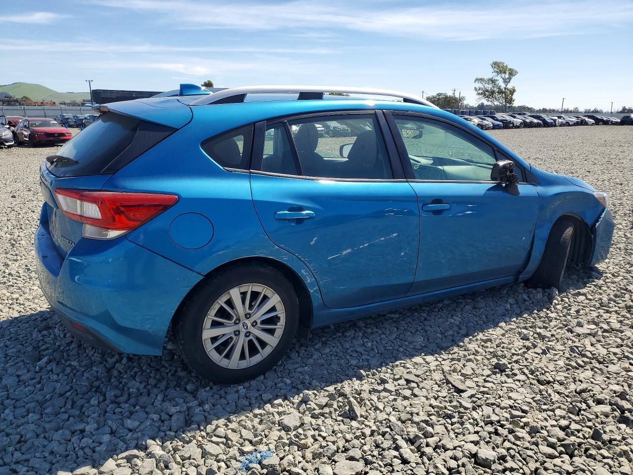 2018 Subaru Impreza Premium - zdjęcie 3