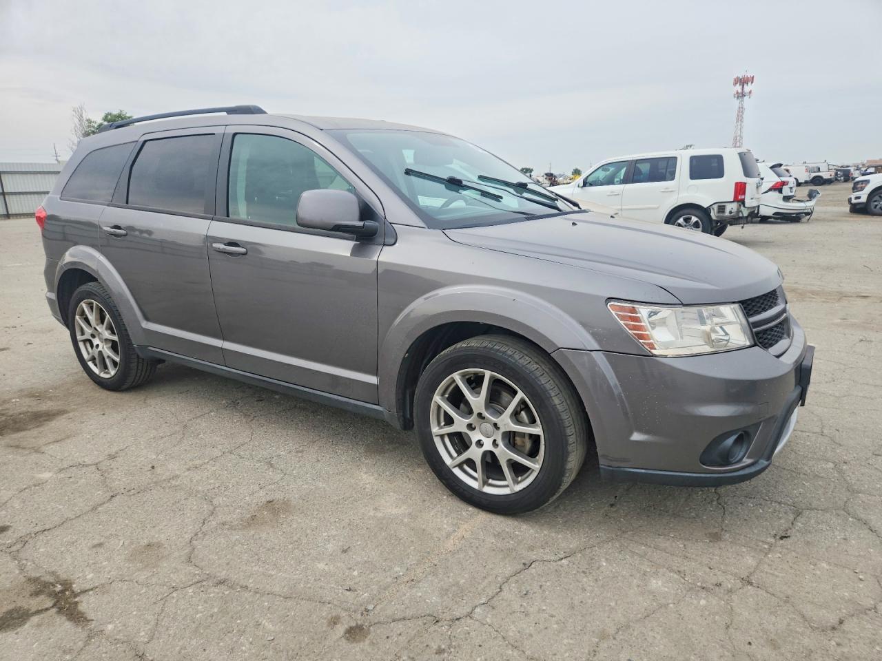2013 Dodge Journey R - zdjęcie 4