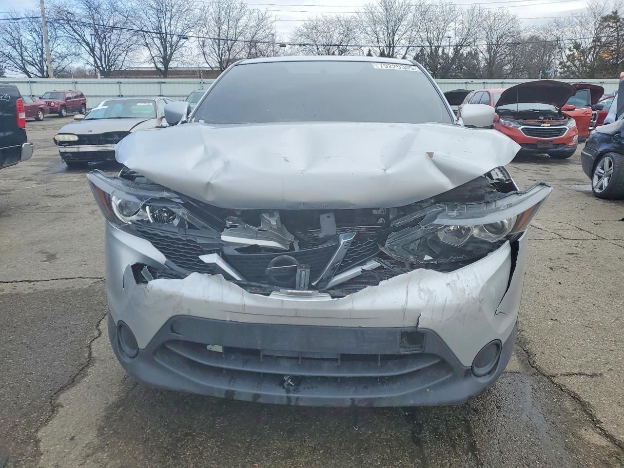 2019 Nissan Rogue Sport S - zdjęcie 5