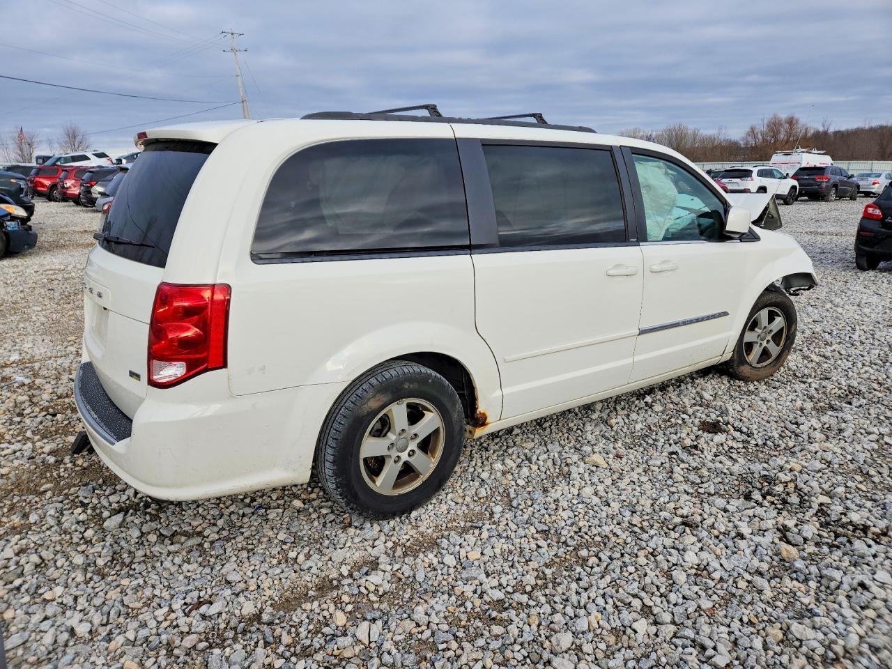 2013 Dodge Grand Caravan Sxt - zdjęcie 3