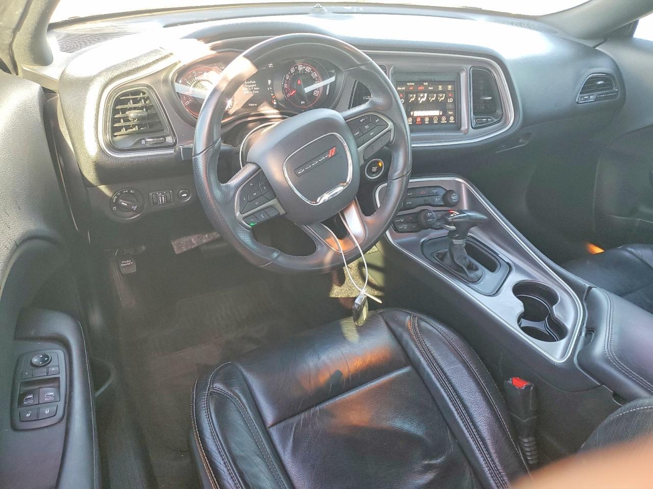 2019 Dodge Challenger Sxt - zdjęcie 8