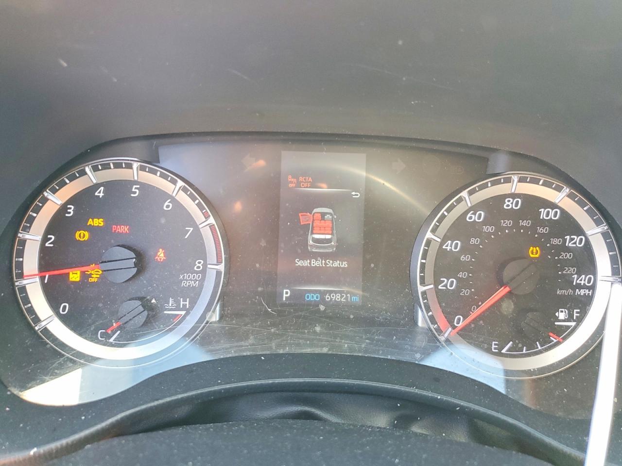 2022 Toyota Highlander Le - zdjęcie 9