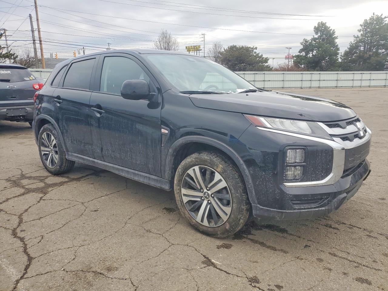 2024 Mitsubishi Outlander Sport S - zdjęcie 4