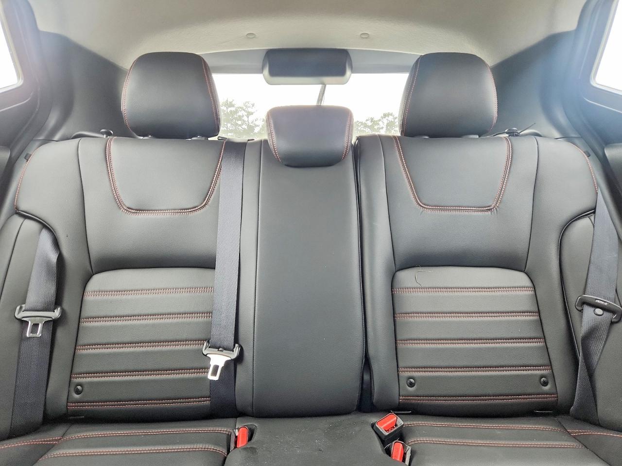 2020 Nissan Kicks Sr - zdjęcie 10