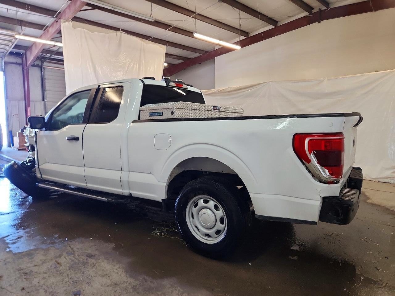 2022 Ford F150 Super Cab - zdjęcie 2