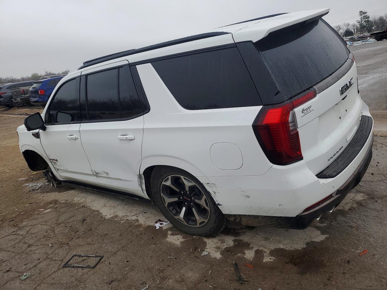 2026 GMC Yukon At4 Ultimate - zdjęcie 2