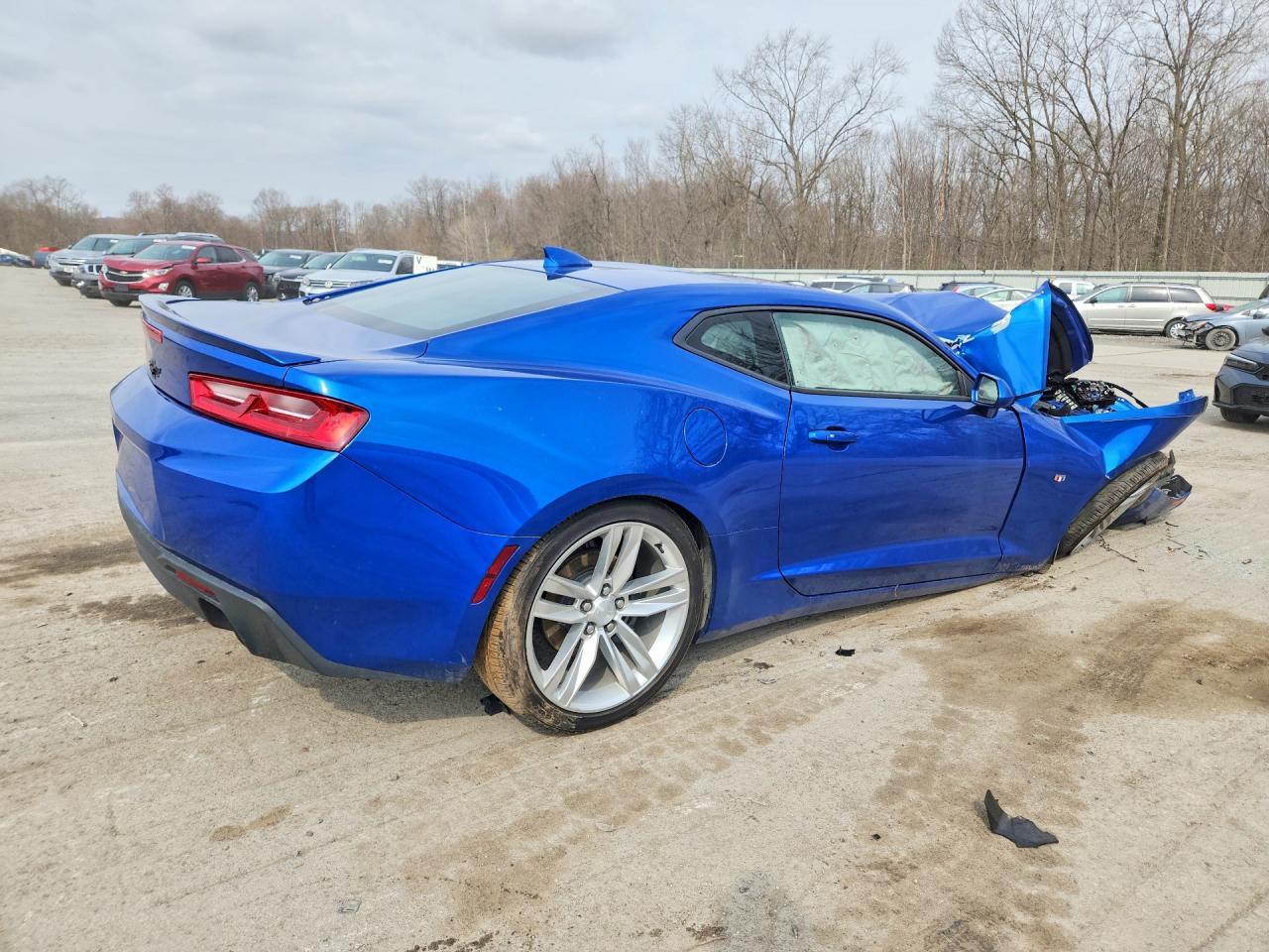2017 Chevrolet Camaro Ls - zdjęcie 3
