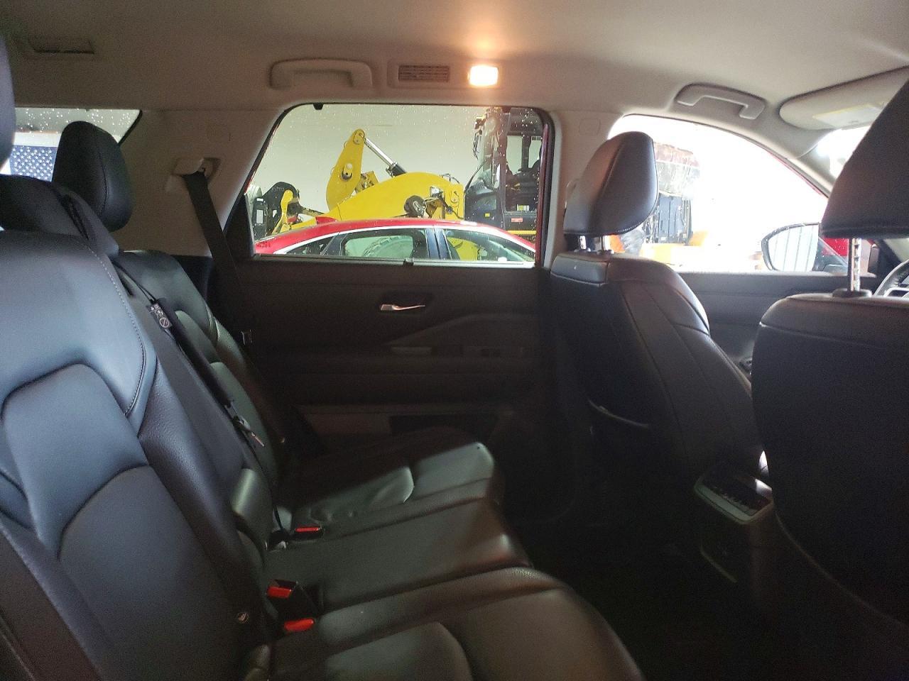 2022 Nissan Pathfinder Sl - zdjęcie 11