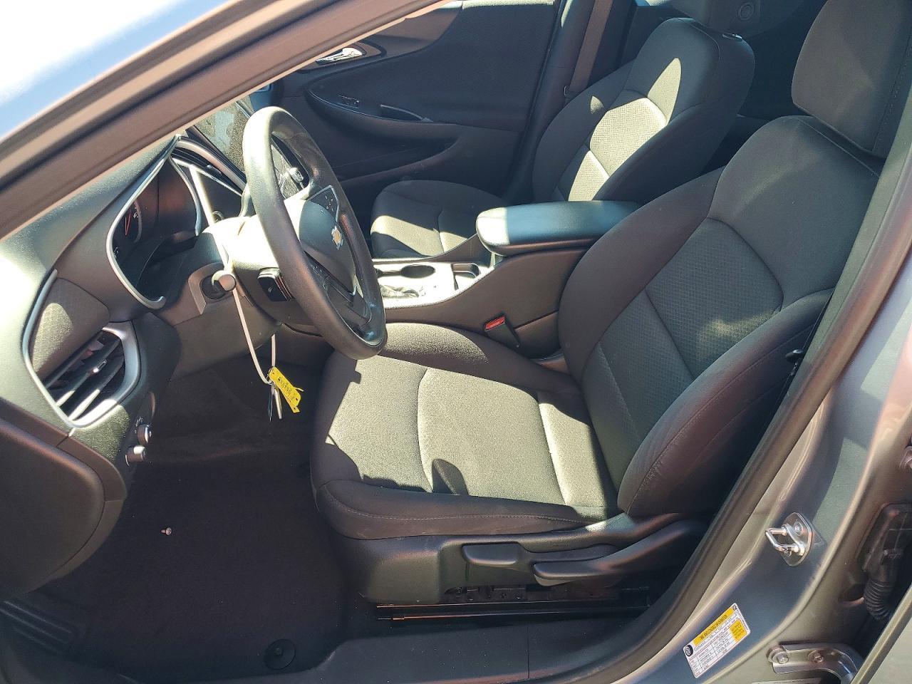 2024 Chevrolet Malibu Ls - zdjęcie 7