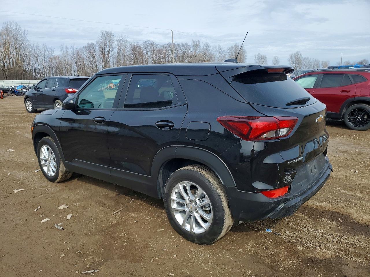 2025 Chevrolet Trailblazer Ls - zdjęcie 2