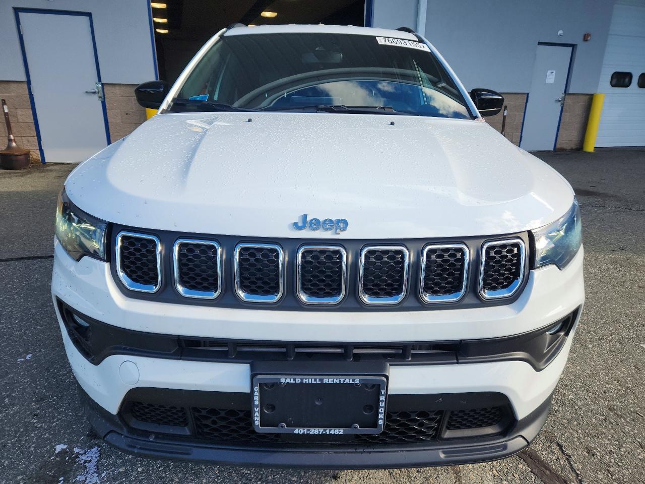 2023 Jeep Compass Latitude - zdjęcie 5