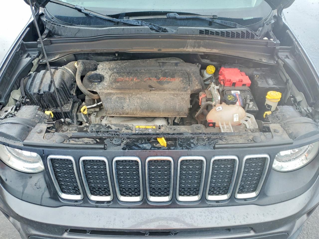 2019 Jeep Renegade Latitude - zdjęcie 12