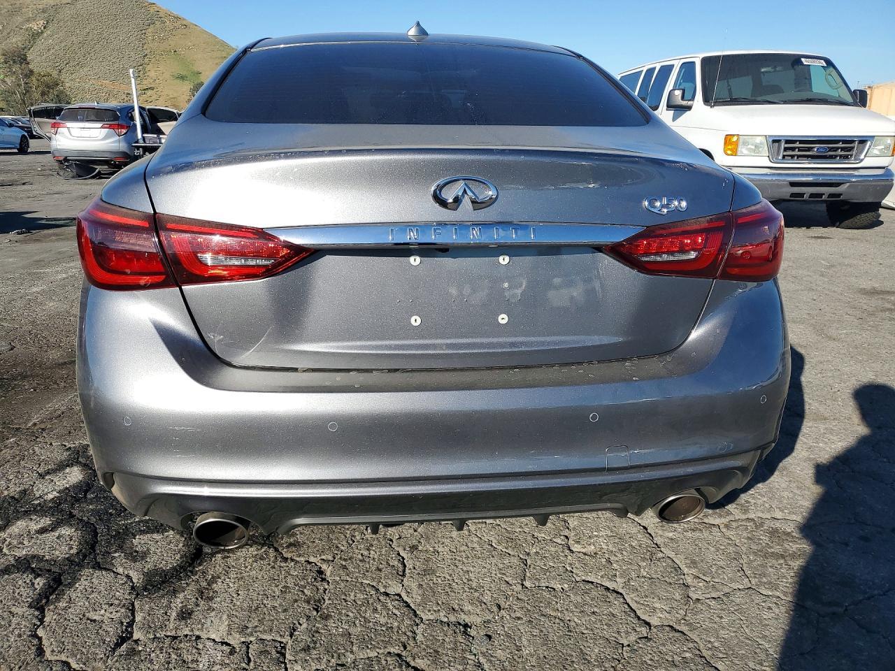 2022 Infiniti Q50 Luxe - zdjęcie 6