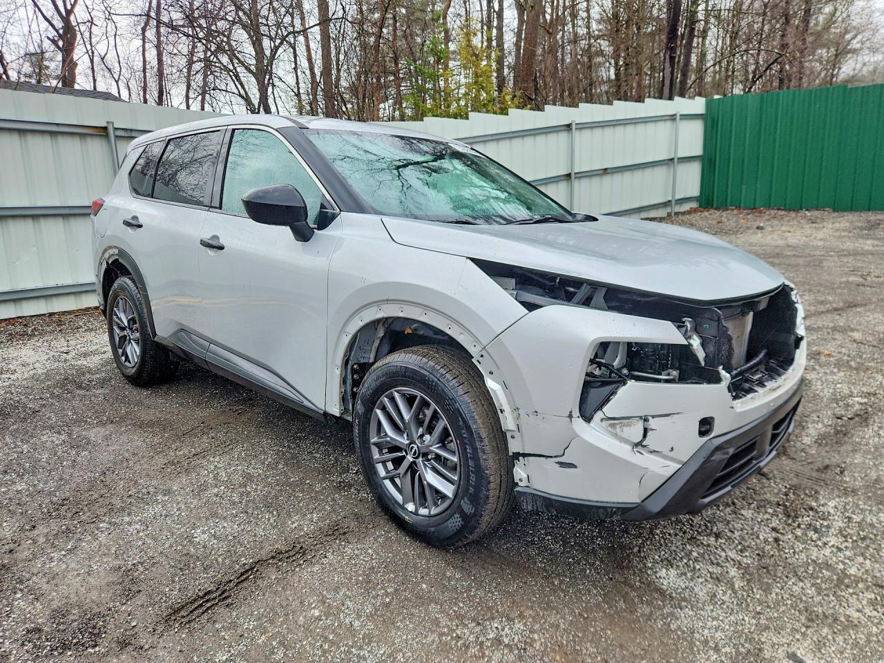 2024 Nissan Rogue S - zdjęcie 4