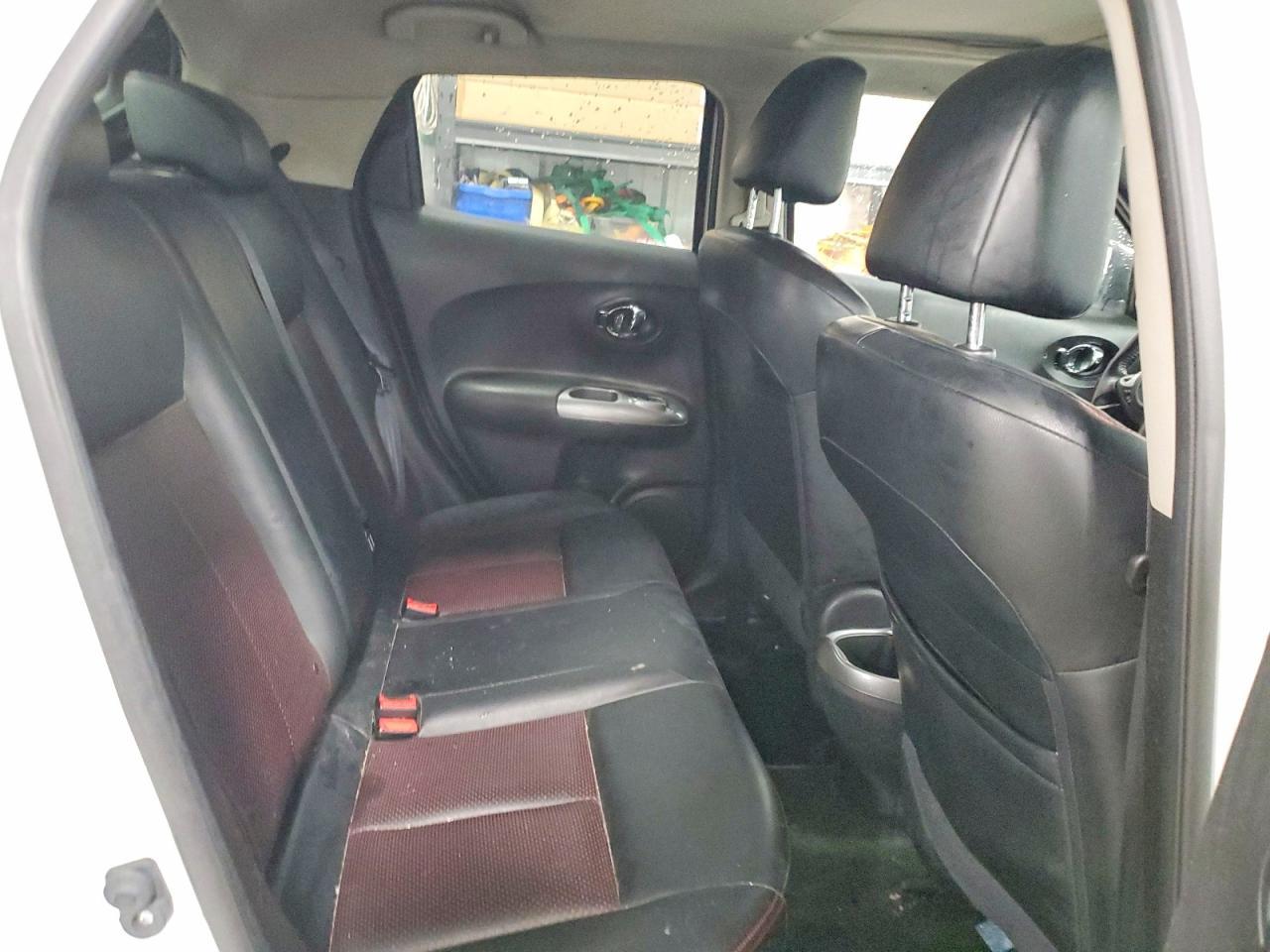 2016 Nissan Juke S - zdjęcie 11