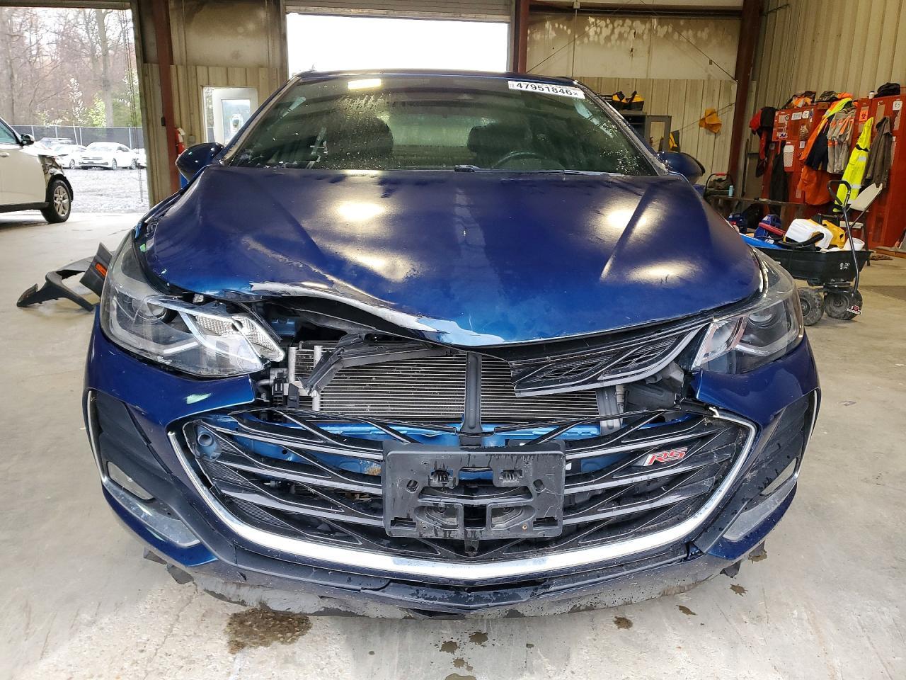 2019 Chevrolet Cruze Premier - zdjęcie 5