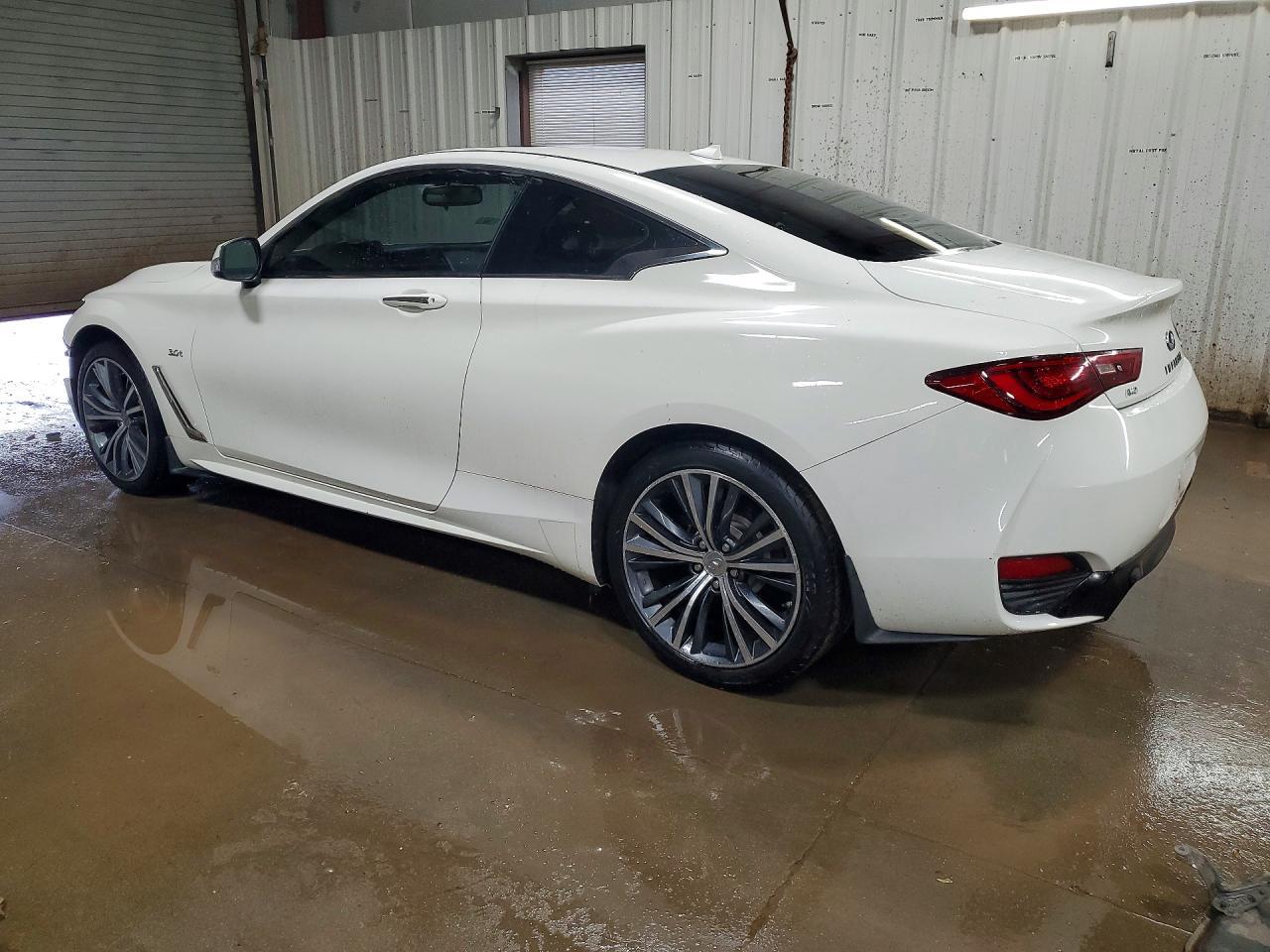 2017 Infiniti Q60 3.0T Premium - zdjęcie 2