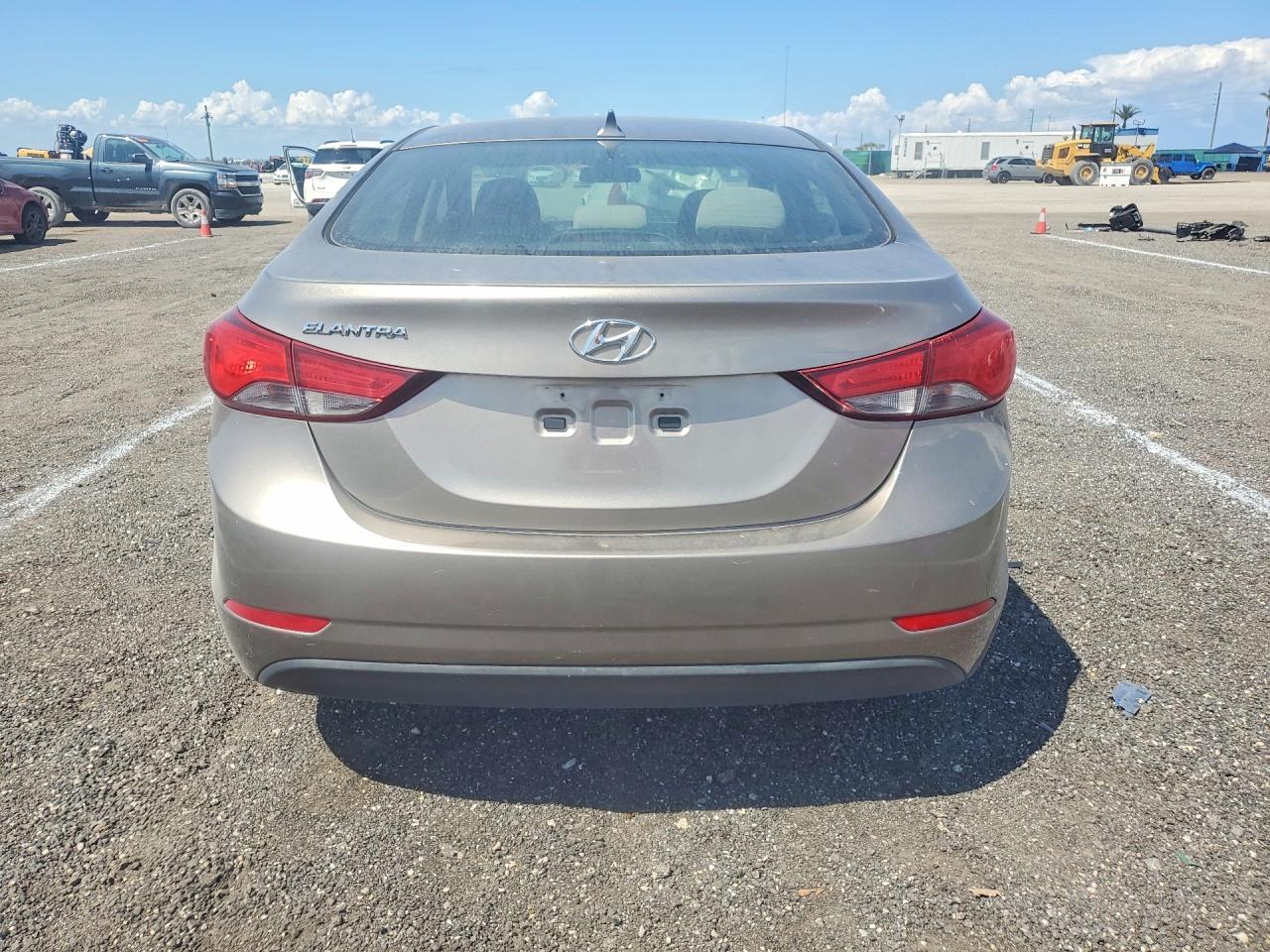 2015 Hyundai Elantra Se - zdjęcie 6
