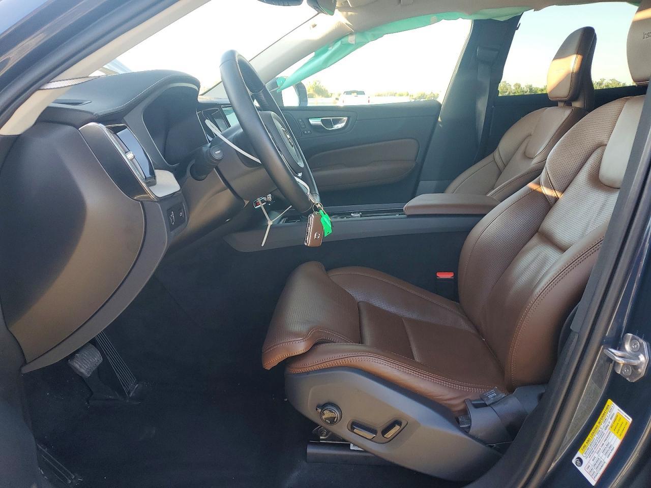 2019 Volvo Xc60 T5 Inscription - zdjęcie 7