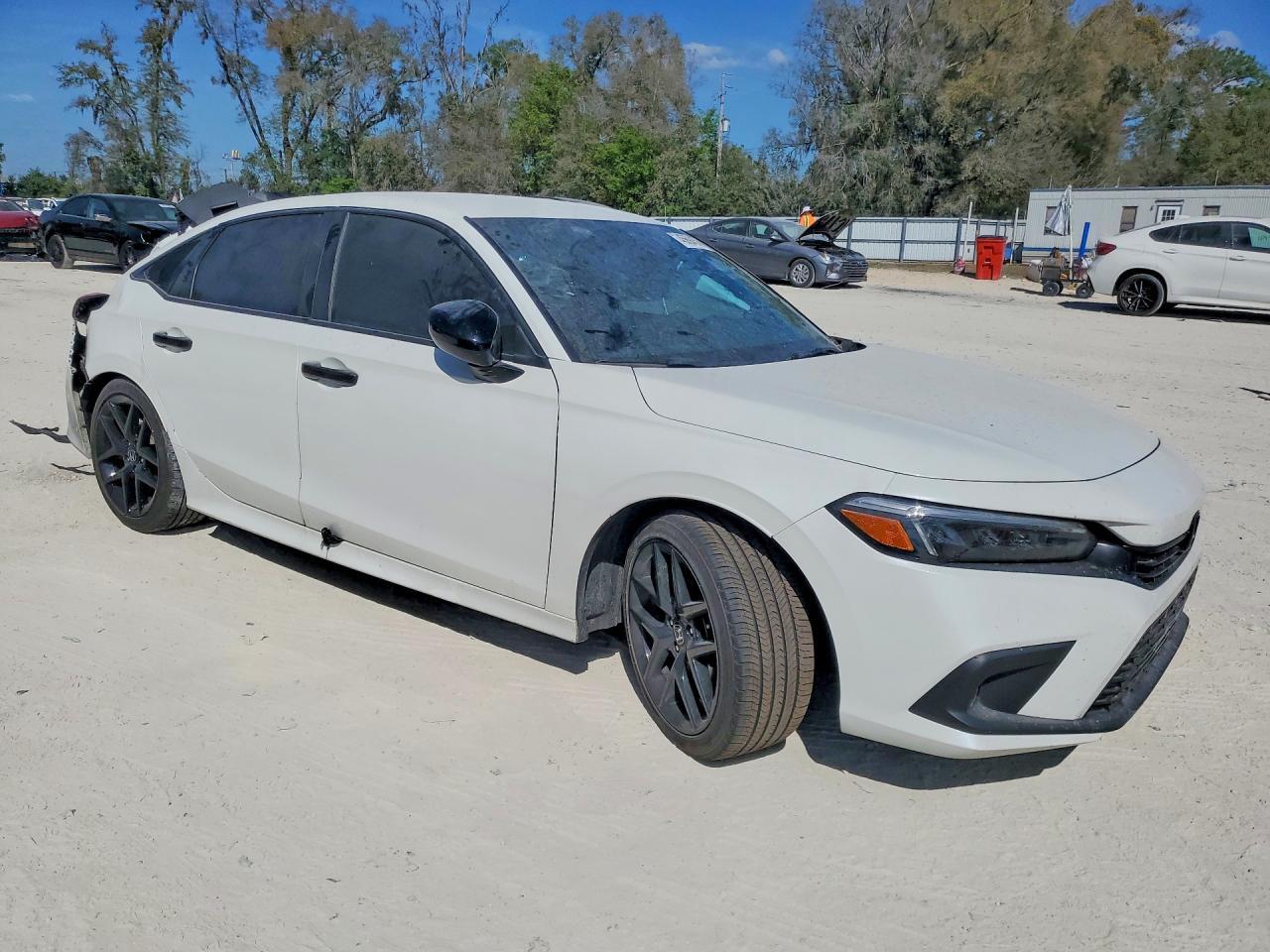 Honda Civic - zdjęcie 4