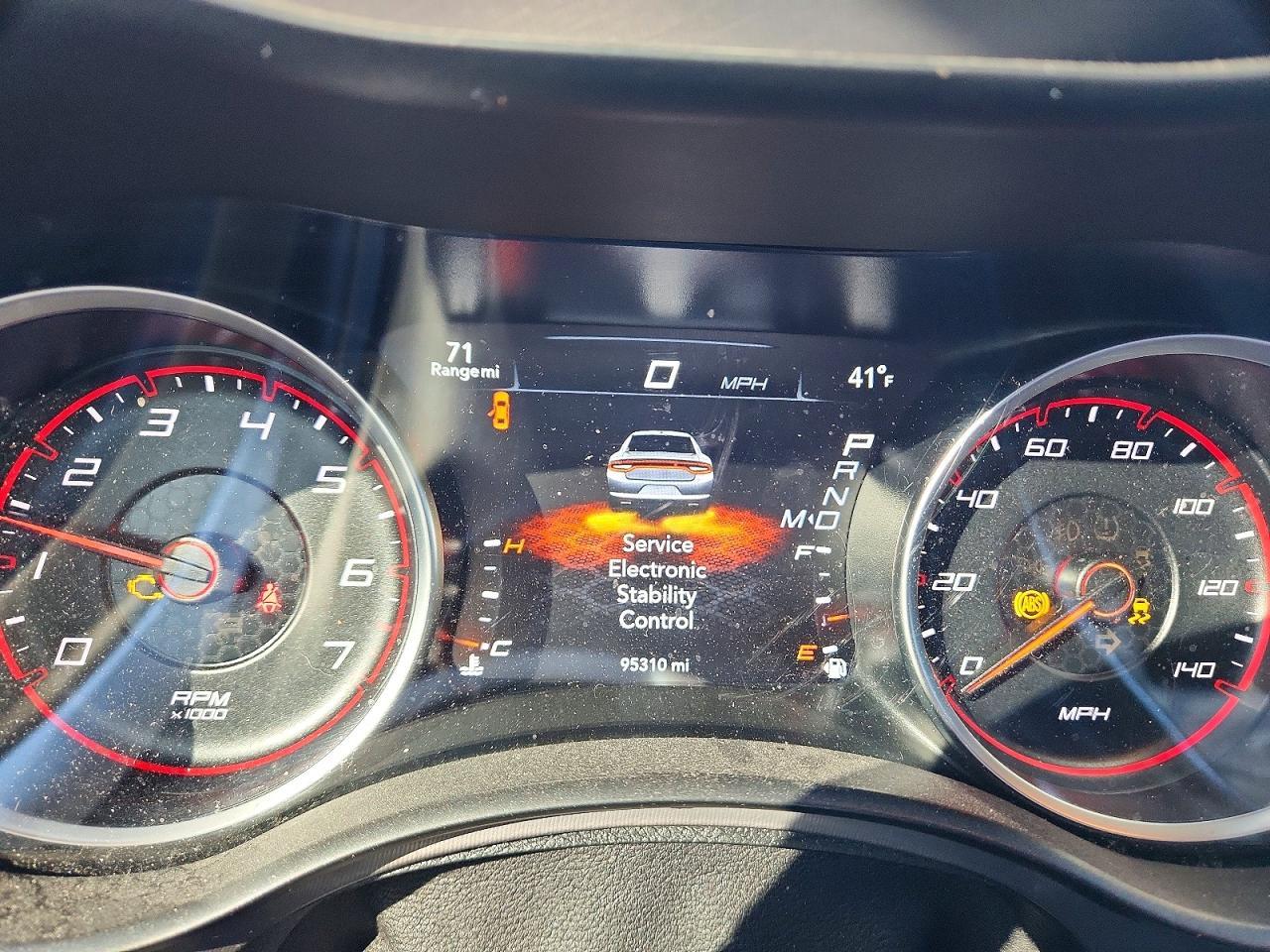 2020 Dodge Charger Gt - zdjęcie 9