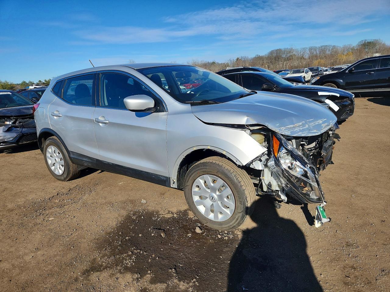 2019 Nissan Rogue Sport S - zdjęcie 4