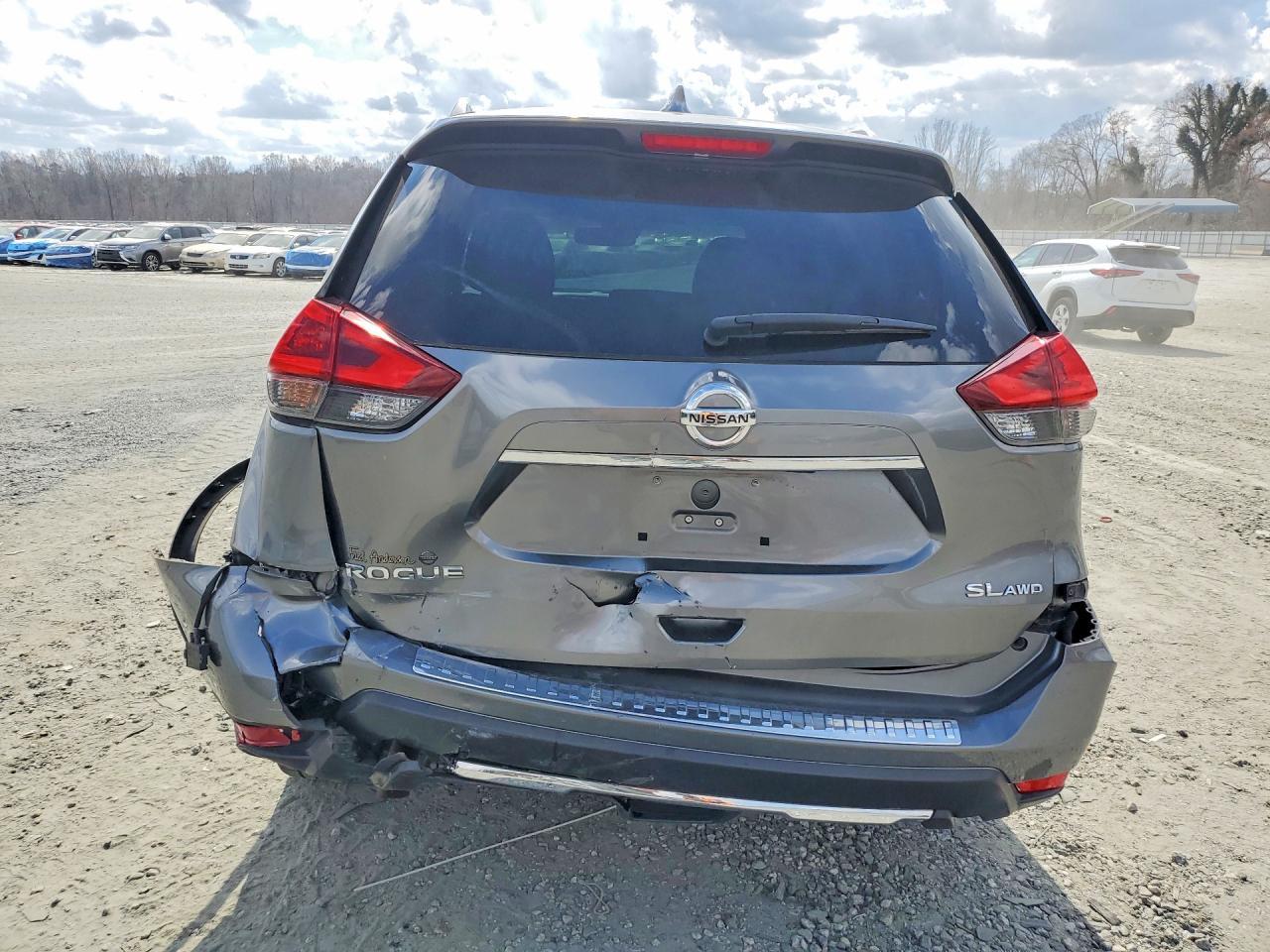 2018 Nissan Rogue Sl - zdjęcie 6