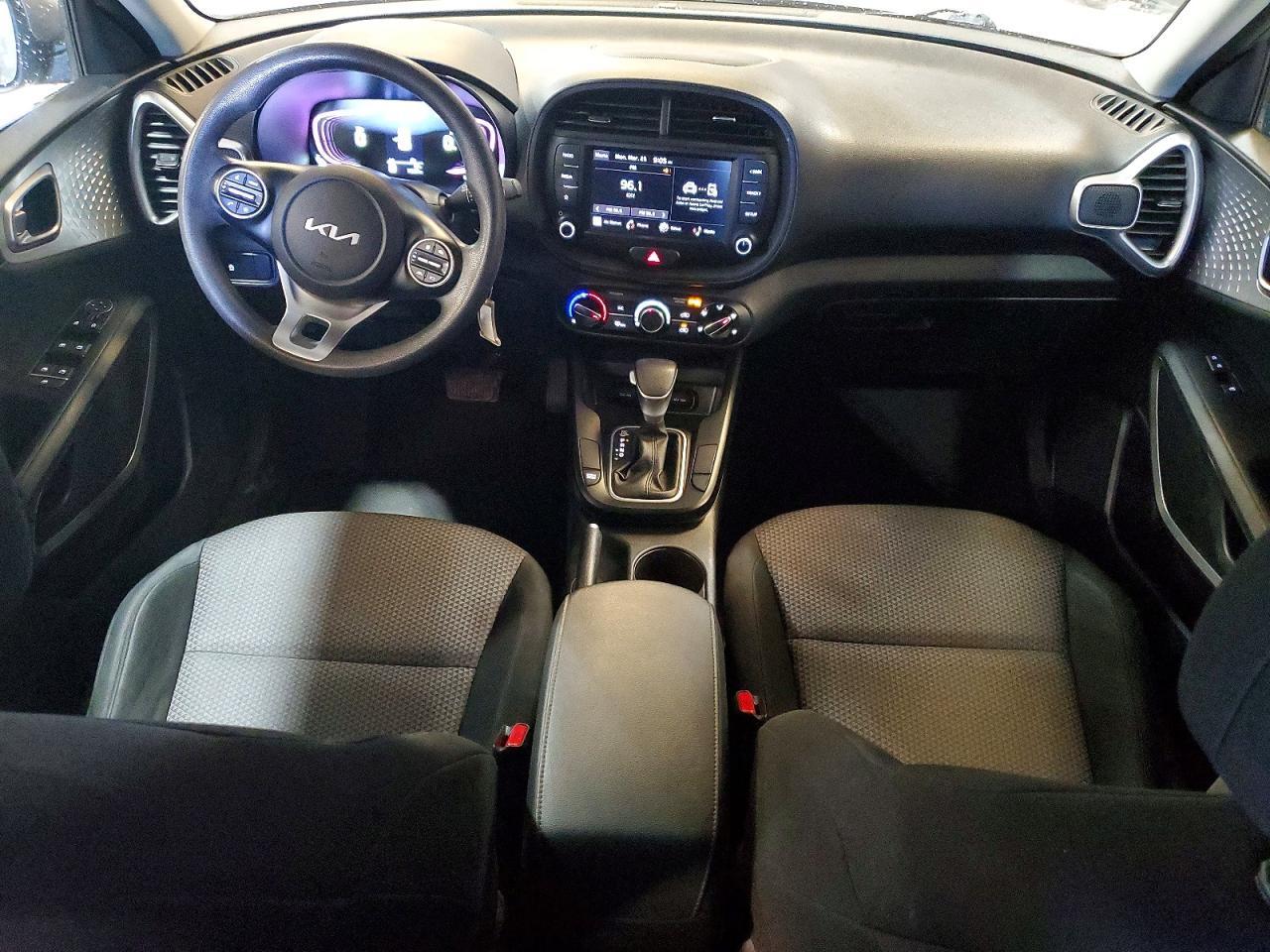 2023 Kia Soul Lx - zdjęcie 8