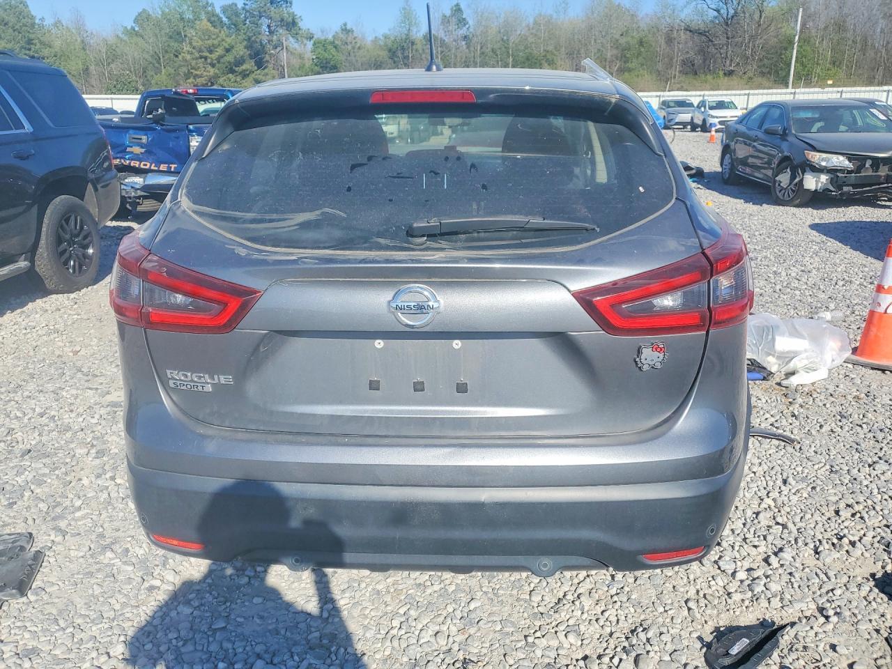 2021 Nissan Rogue Sport S - zdjęcie 6