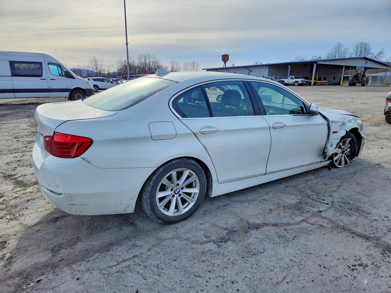 2016 BMW 528 Xi - zdjęcie 3