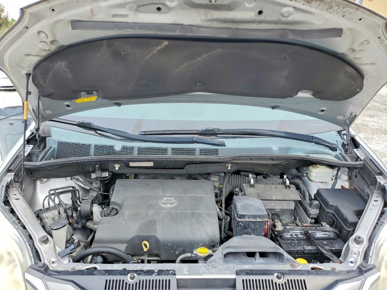 2013 Toyota Sienna Xle 8-Passenger - zdjęcie 12