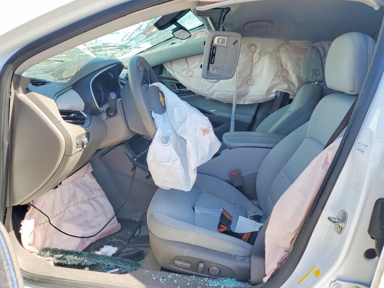 2022 Chevrolet Malibu - zdjęcie 7