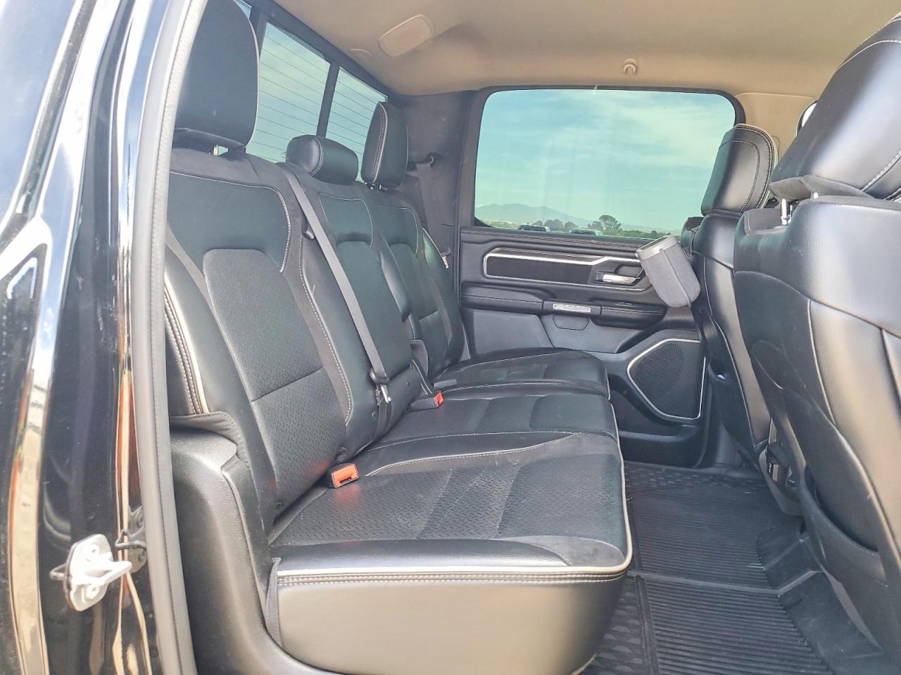 2021 Ram 1500 Laramie - zdjęcie 10