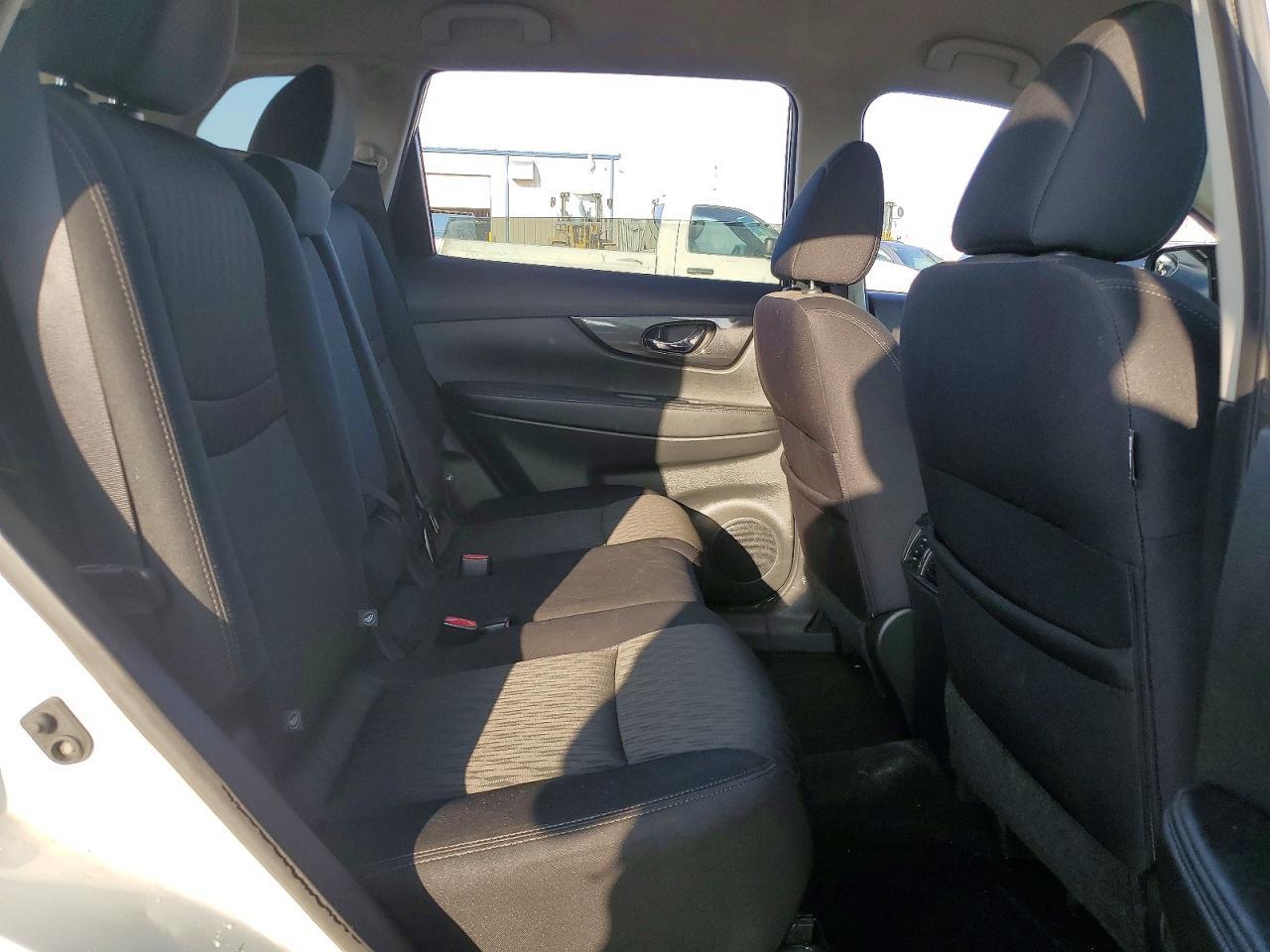 2017 Nissan Rogue Sv - zdjęcie 11