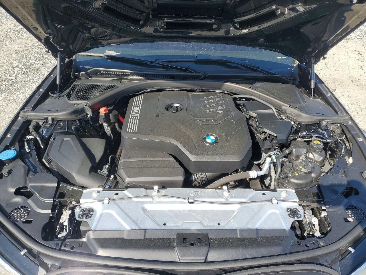 2020 BMW 330Xi - zdjęcie 11