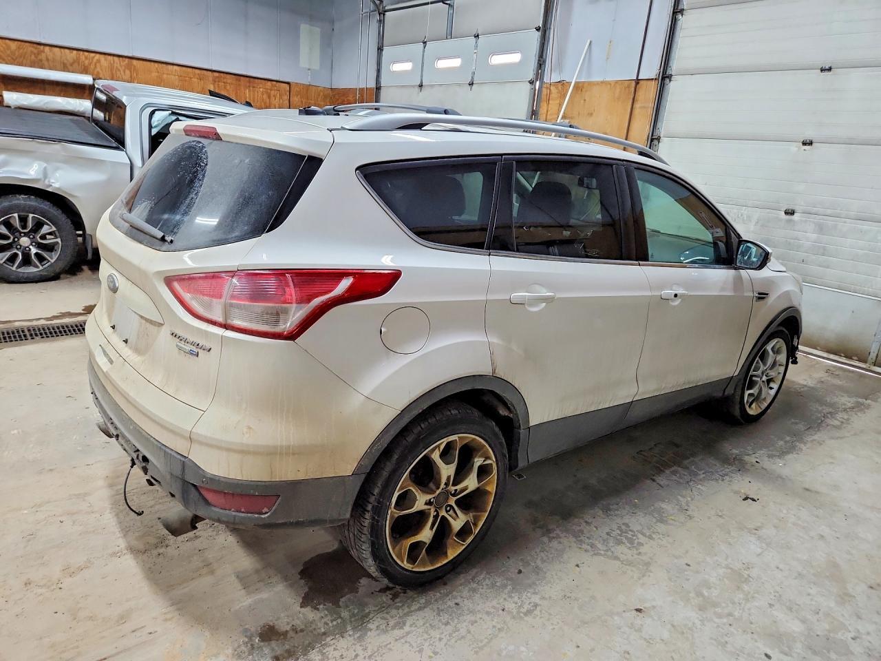 2013 Ford Escape Titanium - zdjęcie 3